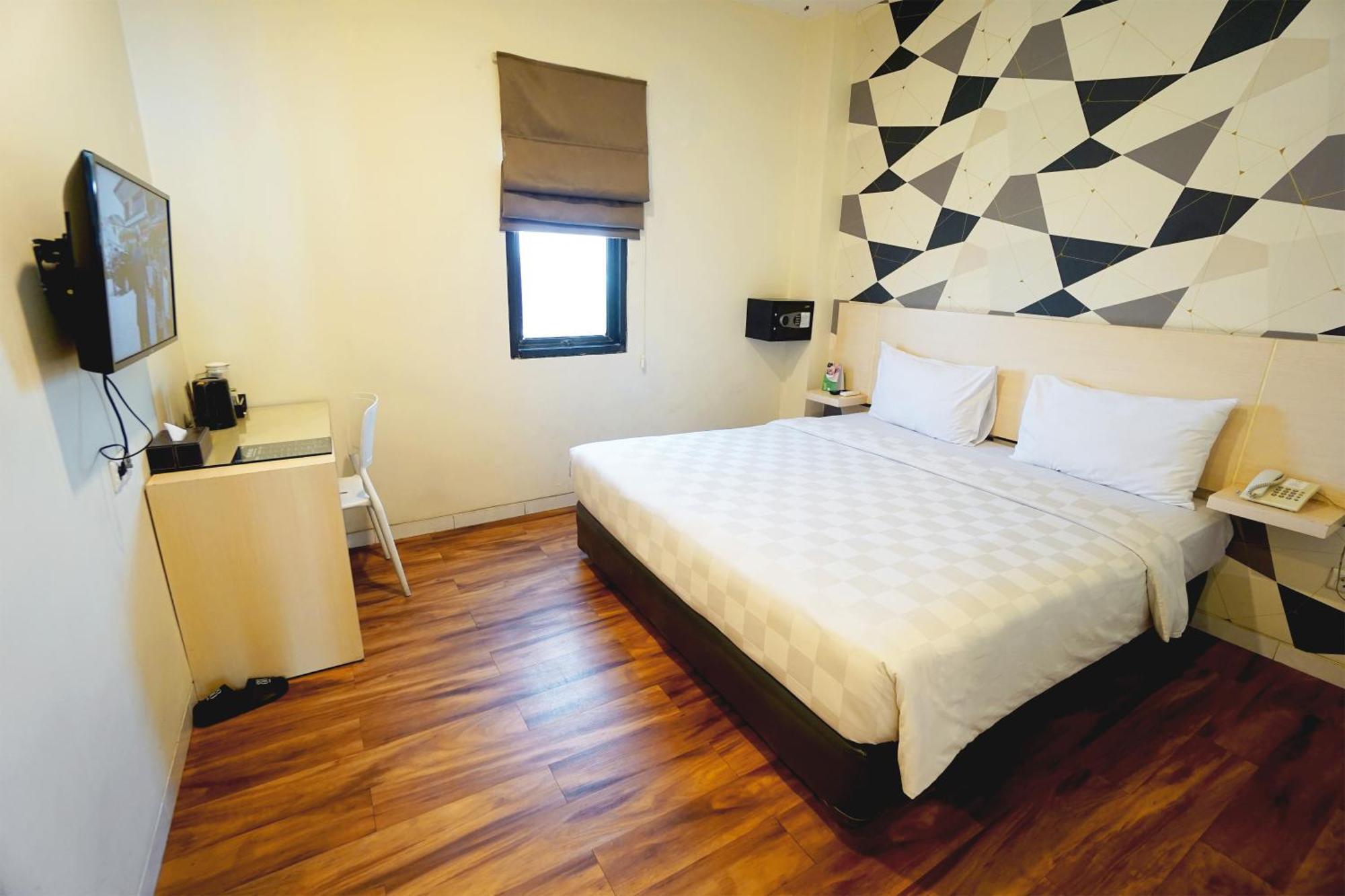 Hotel 88 Mangga Besar Raya 120 Jakarta By Wh Ngoại thất bức ảnh